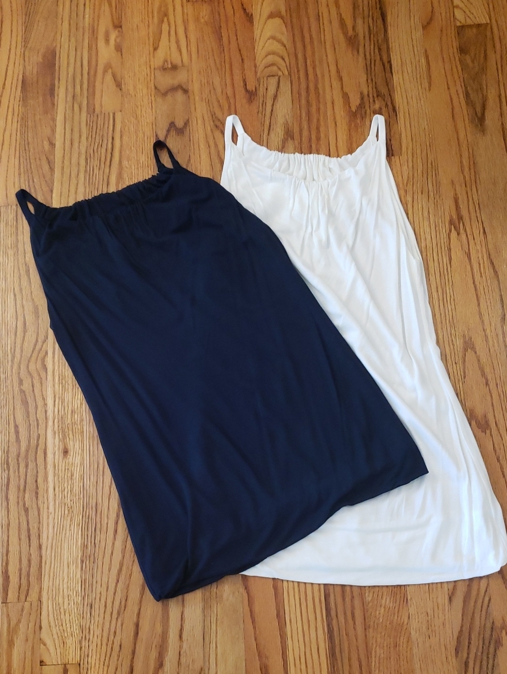 CAbi (2) Navy & White Sleeveless Hi-Scoop-Neck Tunic Tanks Size: S